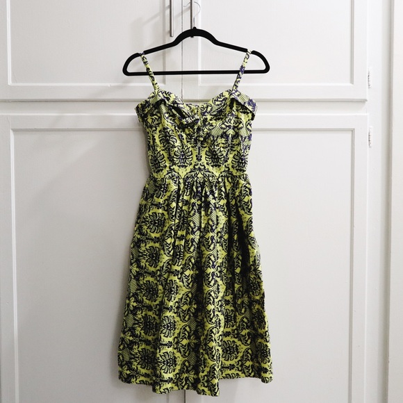 EUC Yellow Swing dress w/ blue damask print - Picture 3 of 7